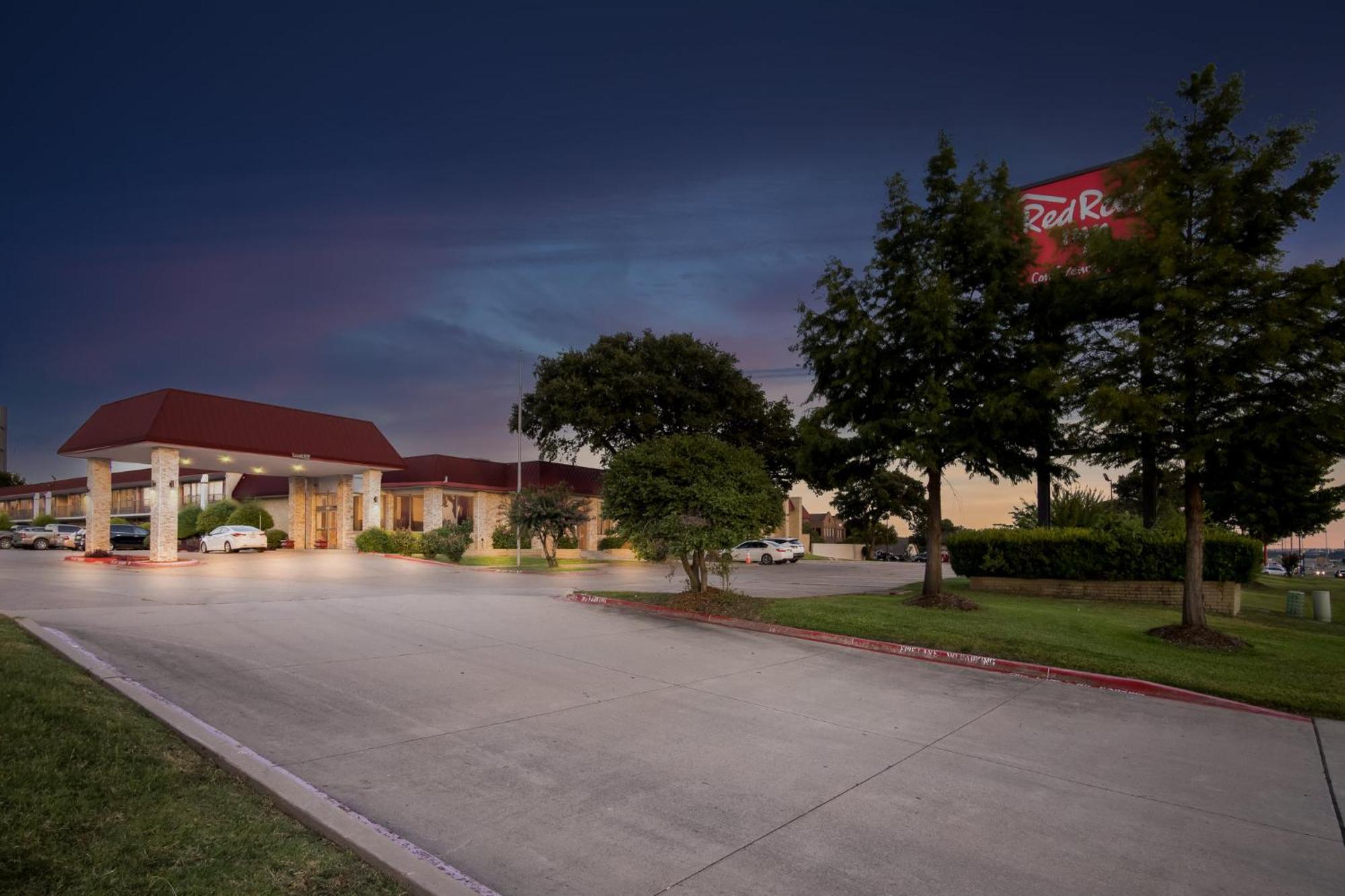 Red Roof Inn & Conference Center Mckinney Exterior foto